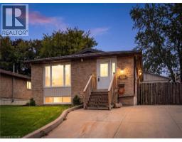 136 WOODLAWN Avenue, Brantford, Ontario