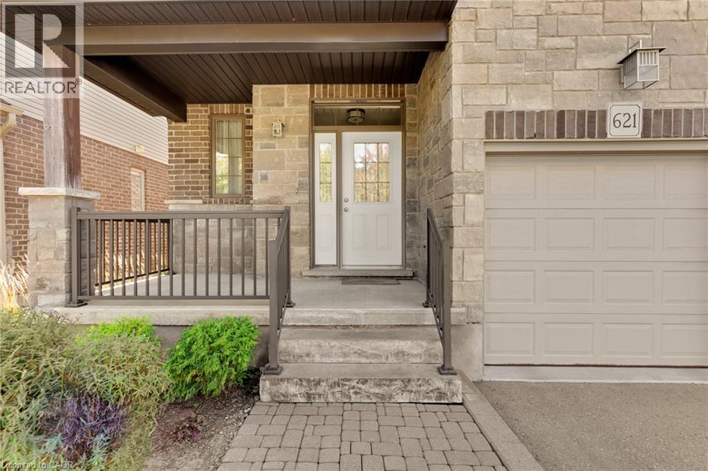 621 Sundew Drive, Waterloo, Ontario  N2V 0C1 - Photo 4 - 40865790