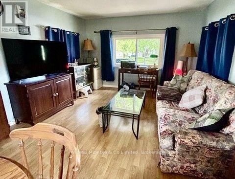 2 Dove Road, Brockton, Ontario  N0G 2V0 - Photo 6 - X13818700