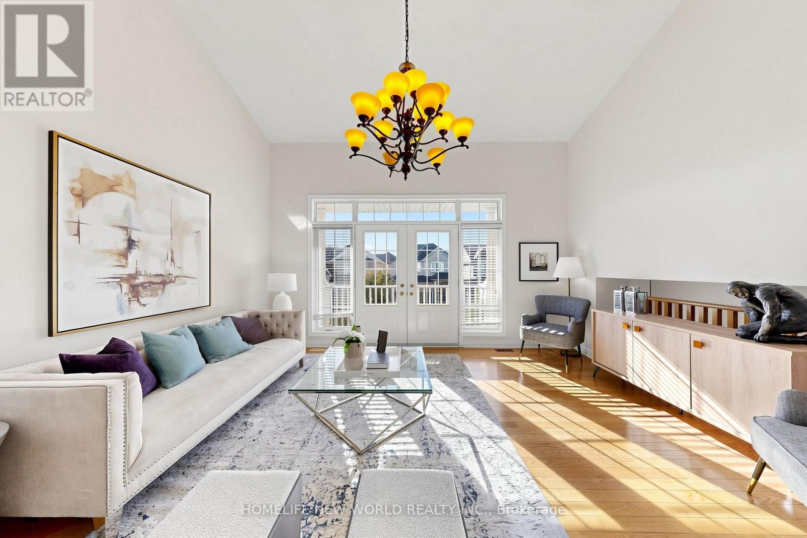 5 Rivington Avenue, Vaughan, Ontario  L4J 0A9 - Photo 3 - N13822012