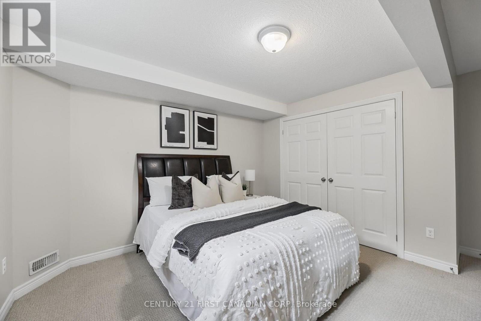 911 Foxcreek Road, London North, Ontario  N6G 0H1 - Photo 31 - X13822478