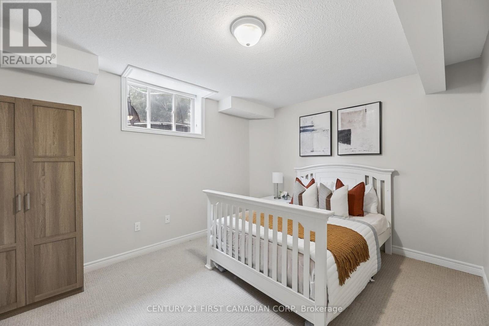 911 Foxcreek Road, London North, Ontario  N6G 0H1 - Photo 32 - X13822478