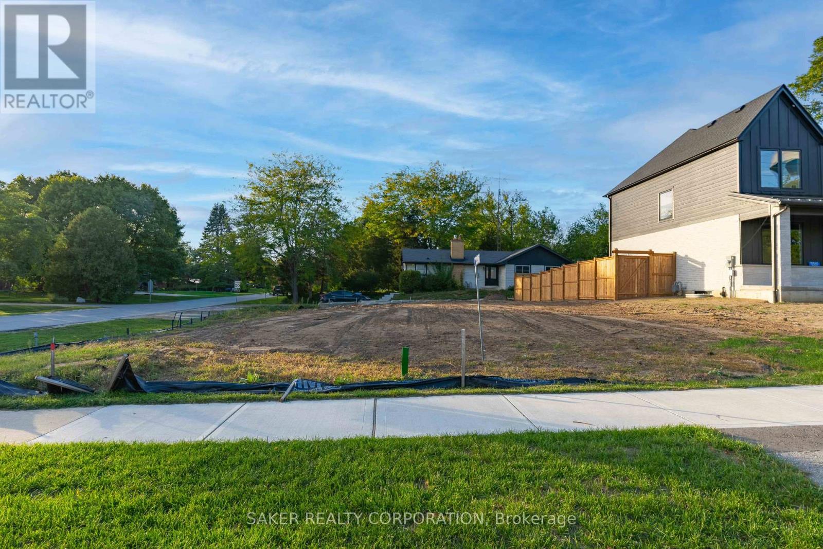 10056 Oxbow Drive, Middlesex Centre, Ontario  N0L 1R0 - Photo 3 - X13822524