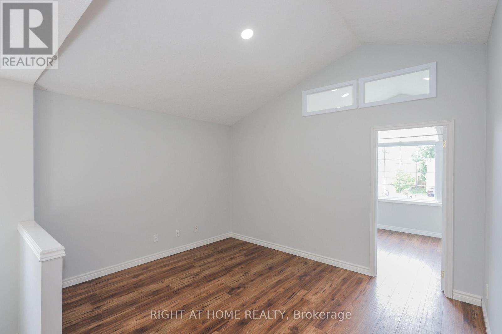 756 Hedgerow Place, London North, Ontario  N5X 4L6 - Photo 4 - X13822538