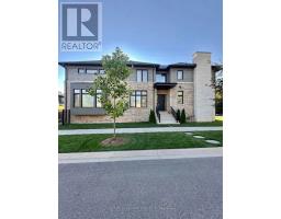 251 OXFORD STREET, Richmond Hill, Ontario