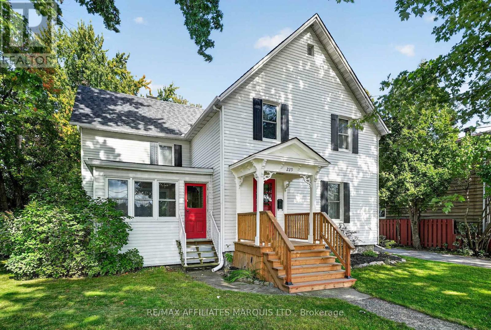 229 4TH STREET E, Cornwall, Ontario