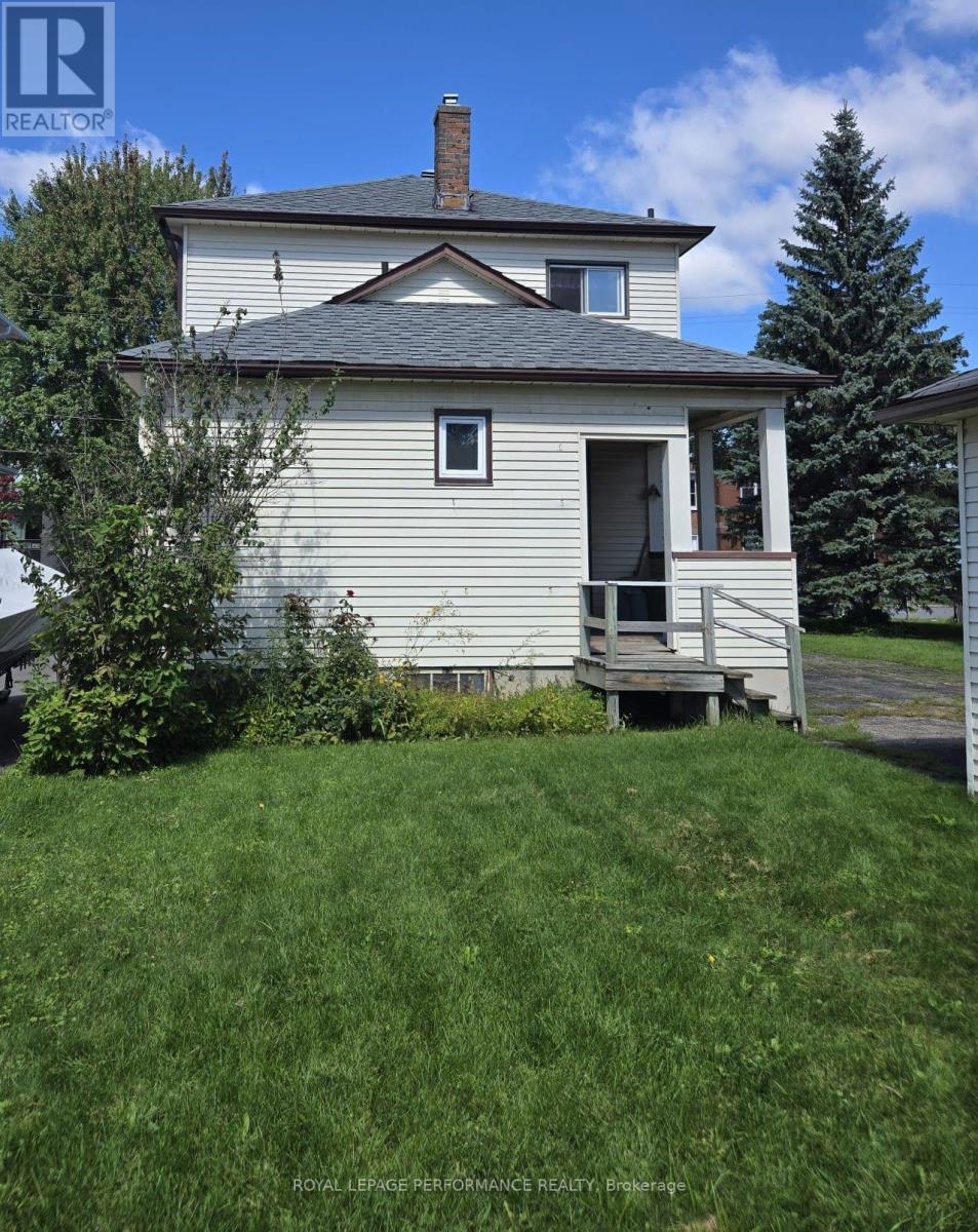 436 4th Street E, Cornwall, Ontario  K6H 2J6 - Photo 2 - X13822492