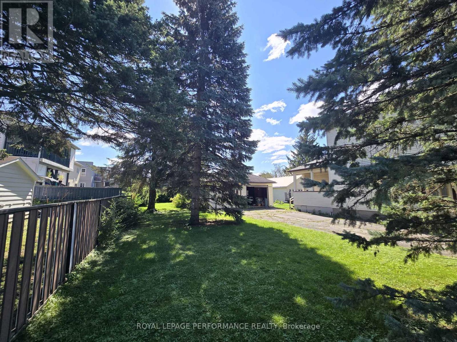 436 4th Street E, Cornwall, Ontario  K6H 2J6 - Photo 5 - X13822492