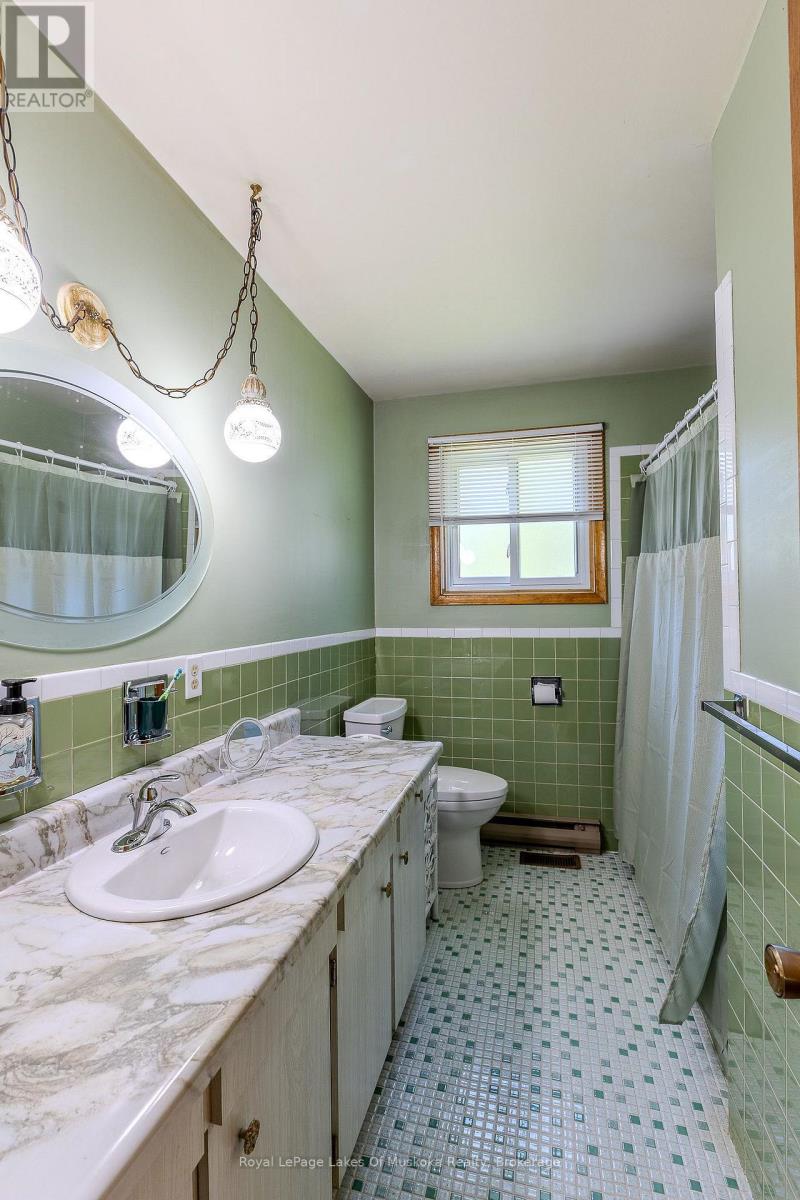 11 Pine Street, Bracebridge, Ontario P1L 1L1 - Photo 27 - X13822494