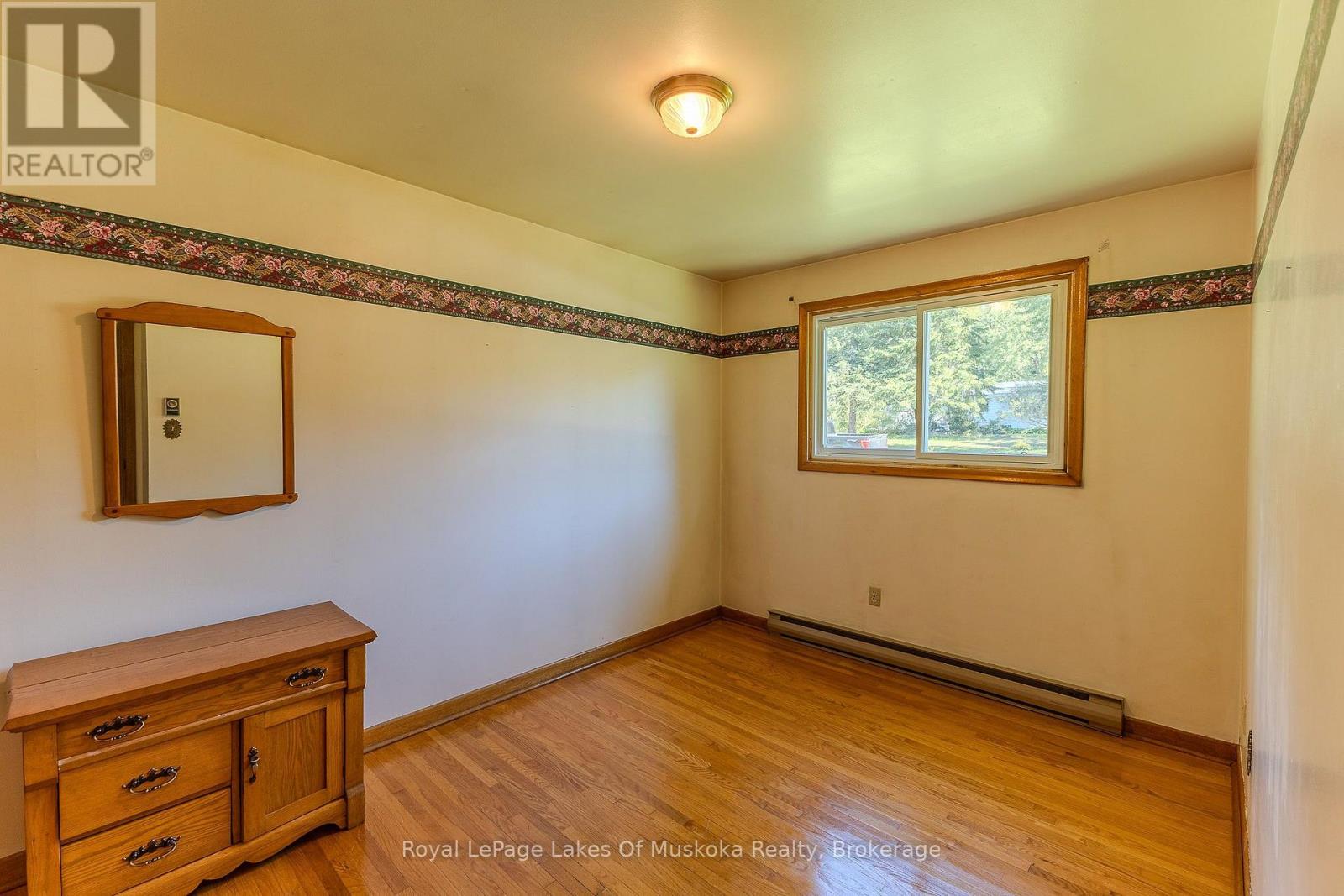 11 Pine Street, Bracebridge, Ontario P1L 1L1 - Photo 29 - X13822494