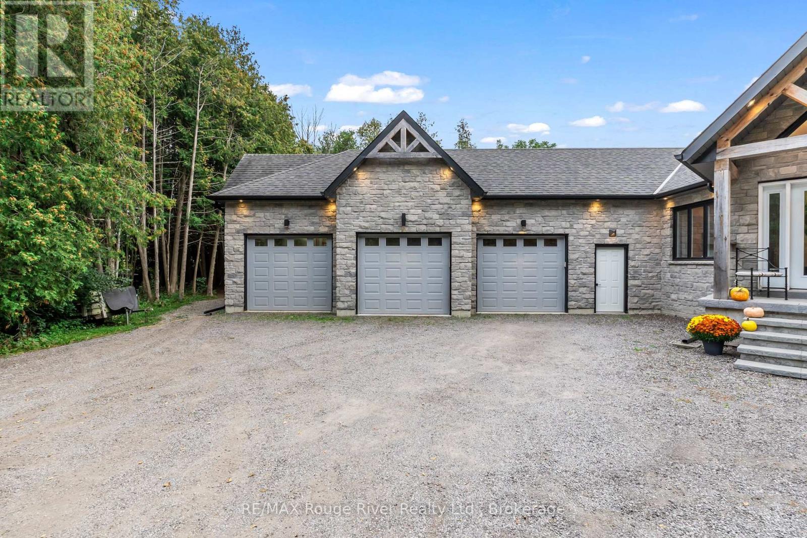 4500 Old Scugog Road, Clarington, Ontario  L1C 4J2 - Photo 4 - E13822554