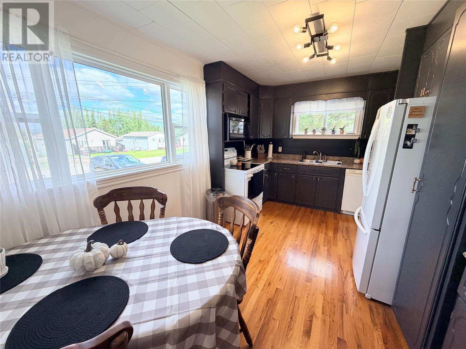 26 Hancocks Road, Deer Lake — photo 15