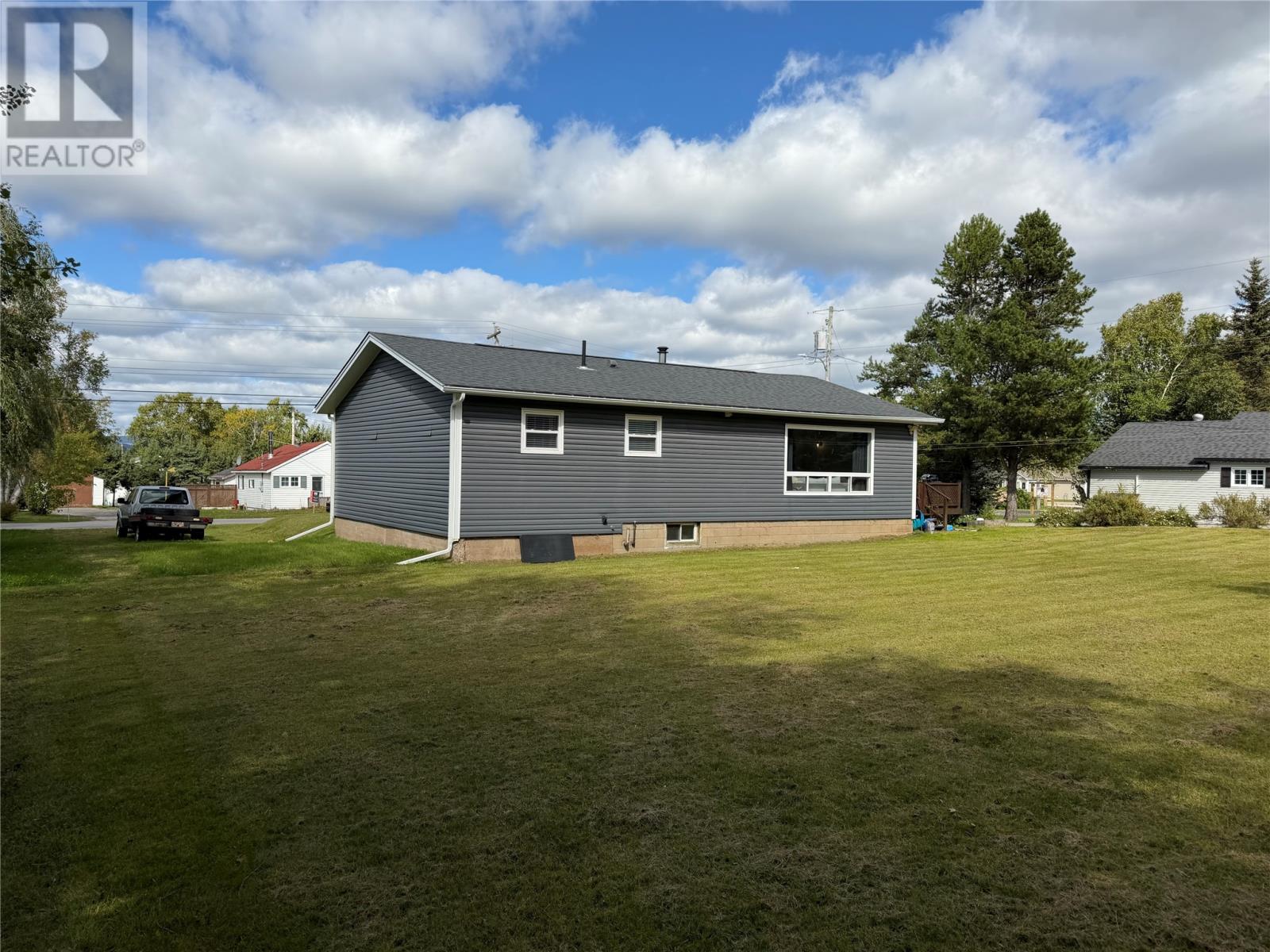 26 Hancocks Road, Deer Lake — photo 3