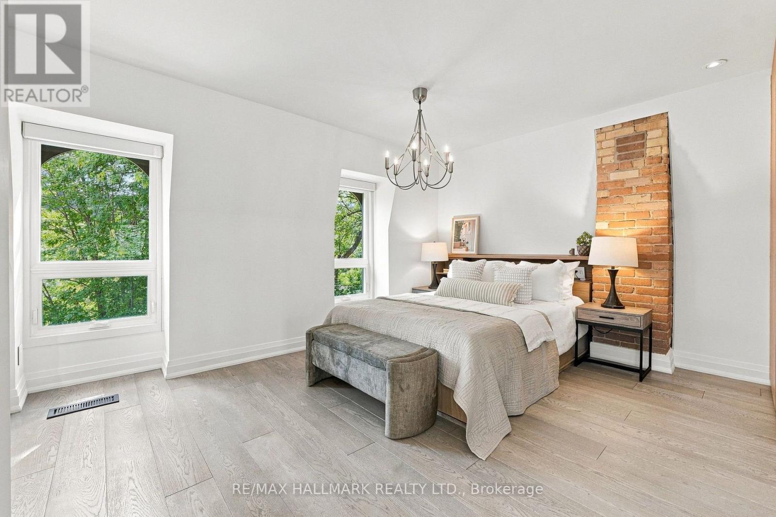 10 Earl Street, Toronto, Ontario  M4Y 1M3 - Photo 22 - C13785794