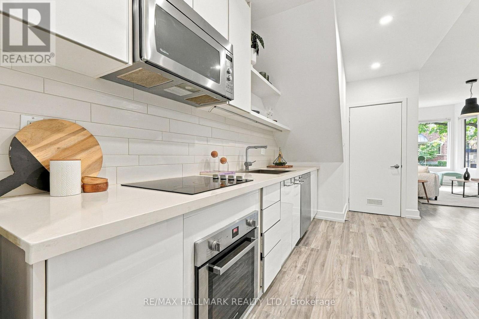 10 Earl Street, Toronto, Ontario  M4Y 1M3 - Photo 38 - C13785794