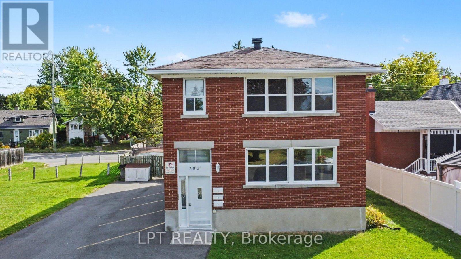 703 Morgan Street, Ottawa, Ontario K1K 3M3 - Photo 4 - X13822468