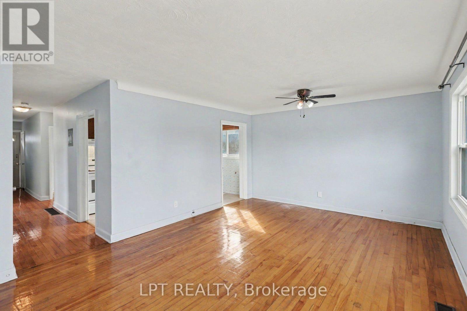 703 Morgan Street, Ottawa, Ontario K1K 3M3 - Photo 9 - X13822468