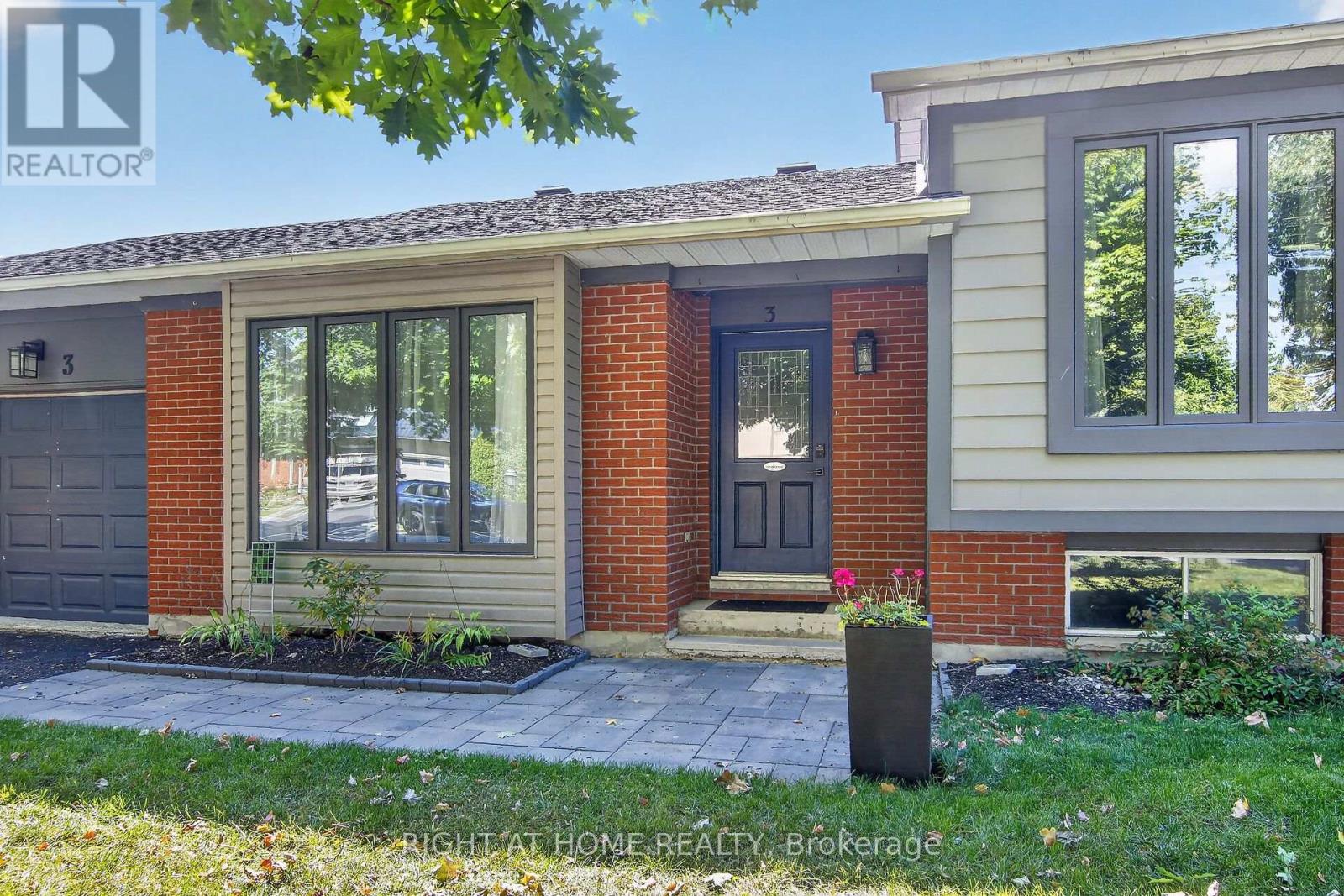 3 Pommel Crescent, Ottawa, Ontario  K2M 1A3 - Photo 3 - X13822526