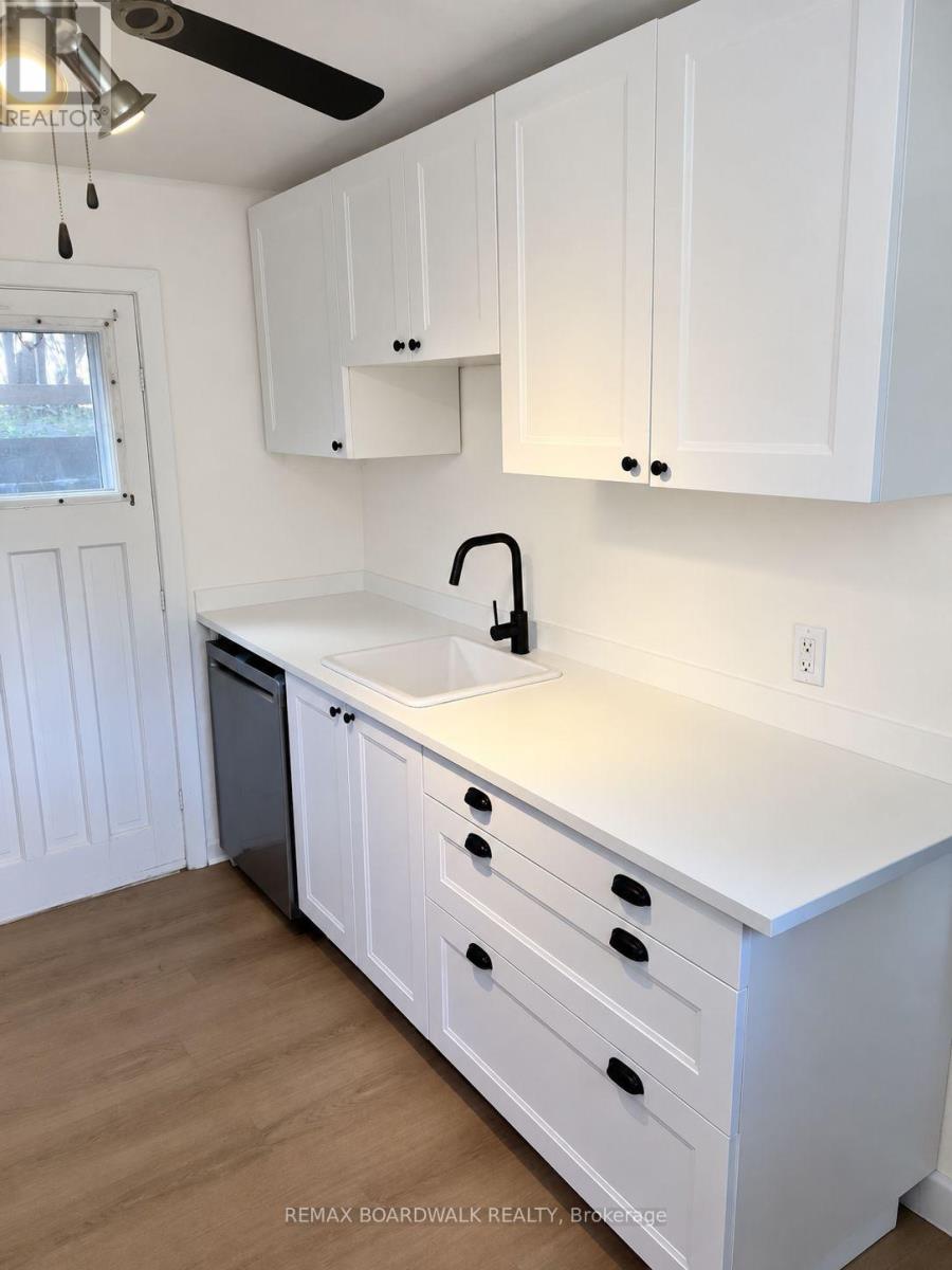 A - 11 Kippewa Drive, Ottawa, Ontario  K1S 3G3 - Photo 11 - X13822558