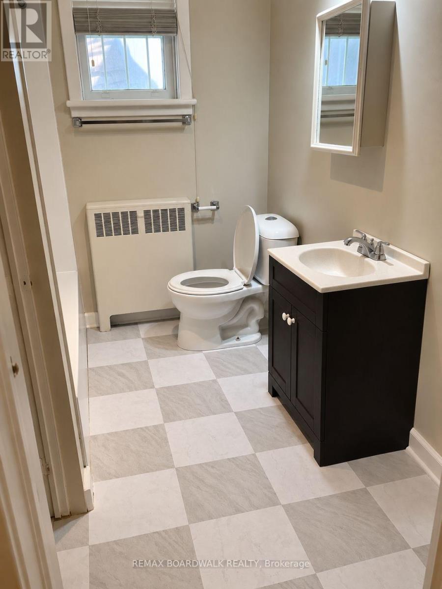 A - 11 Kippewa Drive, Ottawa, Ontario  K1S 3G3 - Photo 16 - X13822558