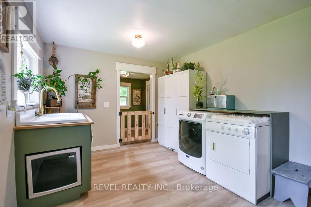 3267 Albany Street, Severn, Ontario  L0K 2B0 - Photo 8 - S13822568