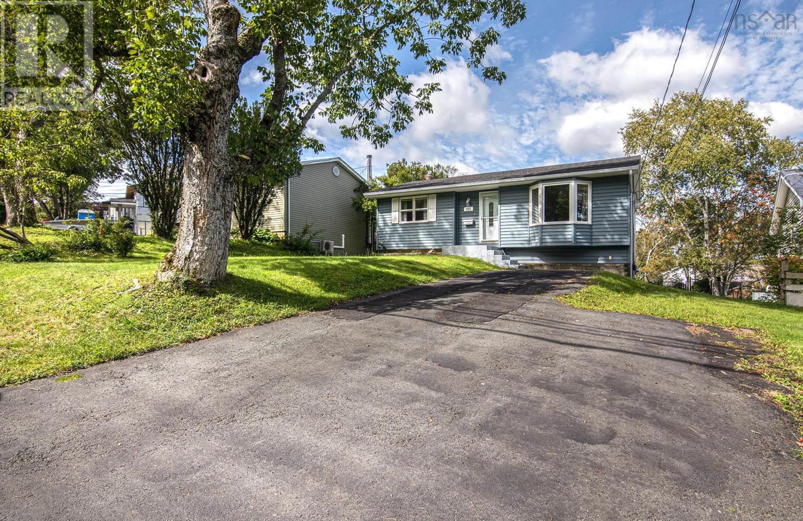 256 Mount Edward Road, Dartmouth, Nova Scotia  B2W 3L6 - Photo 3 - 202624221