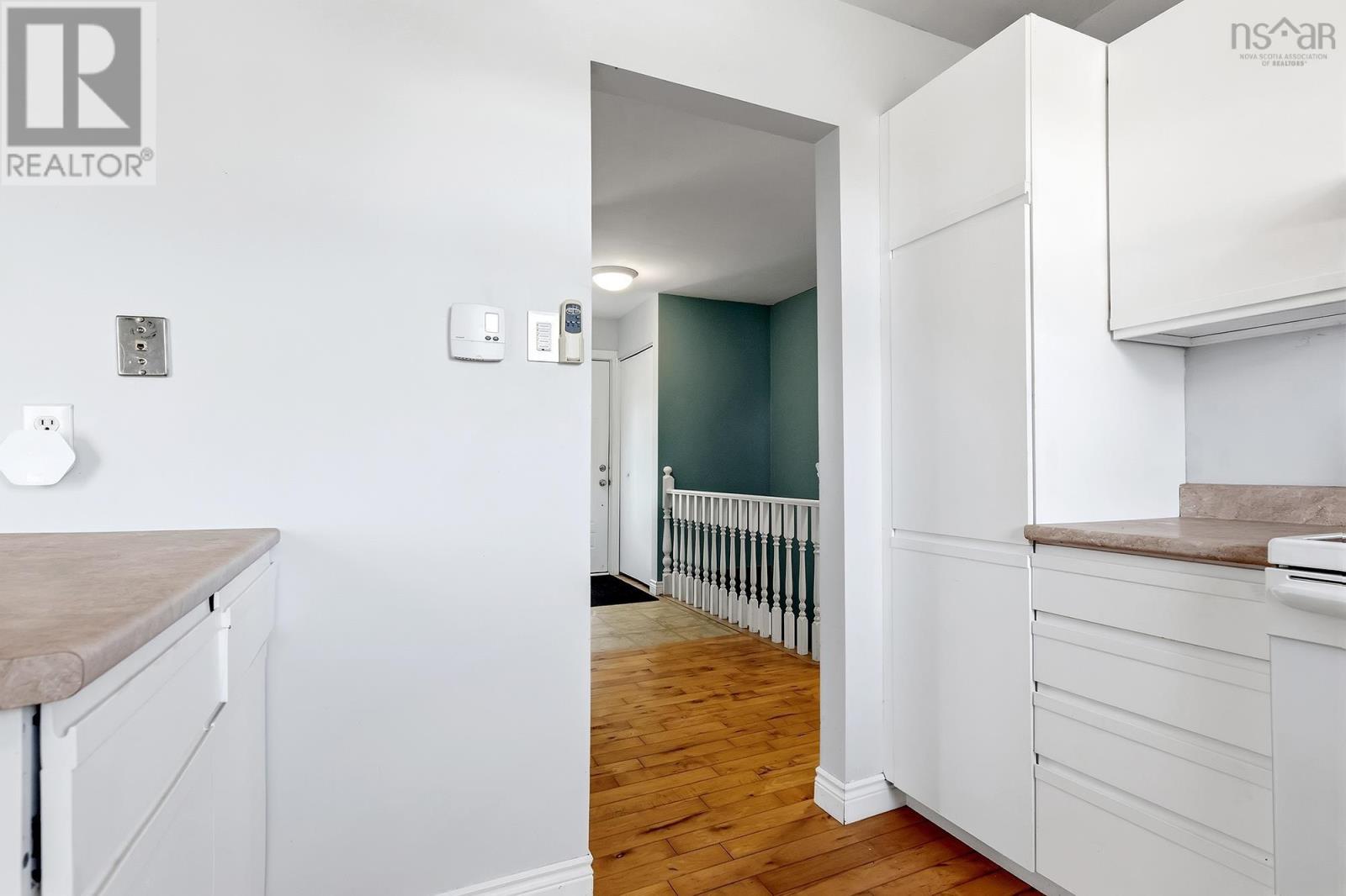 256 Mount Edward Road, Dartmouth, Nova Scotia  B2W 3L6 - Photo 8 - 202624221