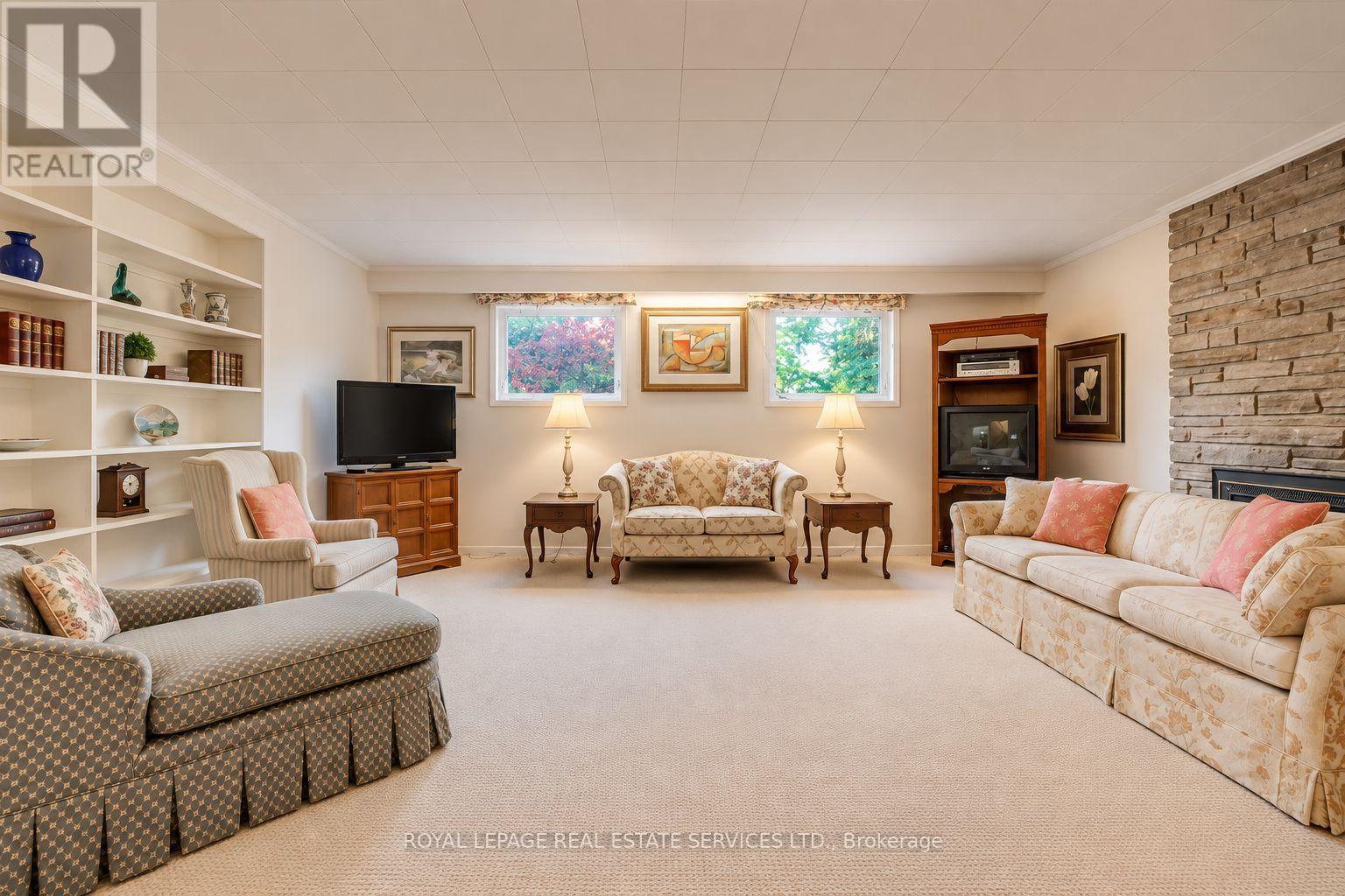 130 Solingate Drive, Oakville, Ontario  L6L 3S7 - Photo 19 - W13751866