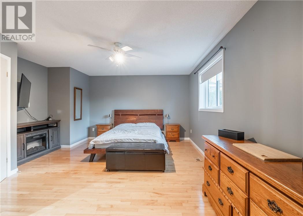 103 Cedar Green Drive, Garson, Ontario  P3L 1L7 - Photo 10 - 2130549