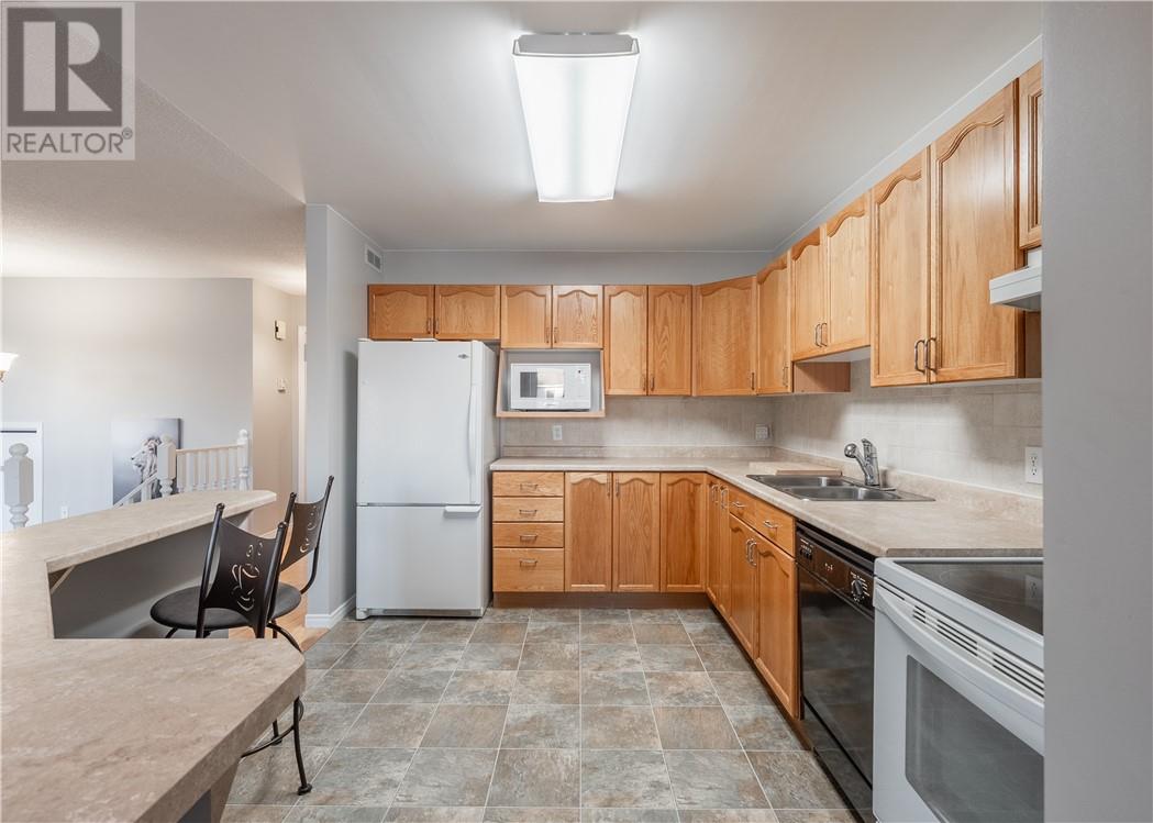 103 Cedar Green Drive, Garson, Ontario  P3L 1L7 - Photo 6 - 2130549