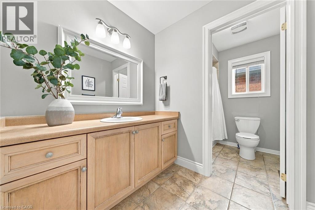3053 Jenn Avenue, Burlington, Ontario  L7M 0C8 - Photo 10 - 40865839