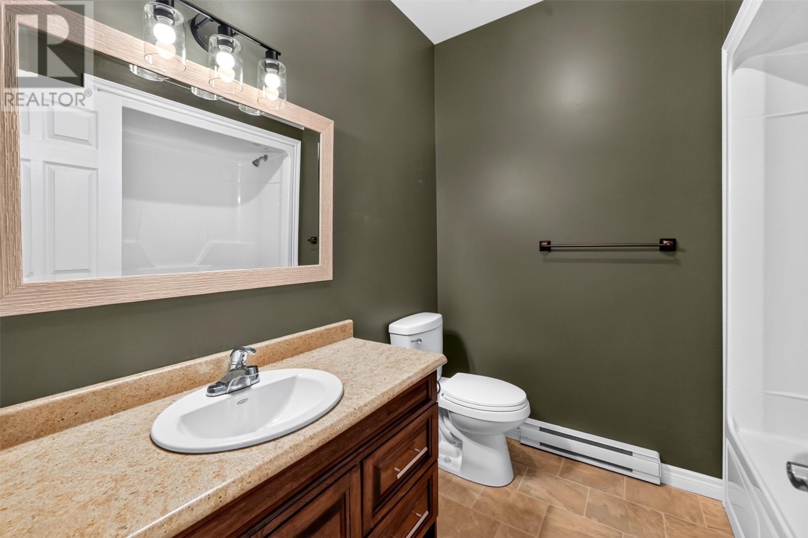 44 Seascape Drive, Paradise — photo 12