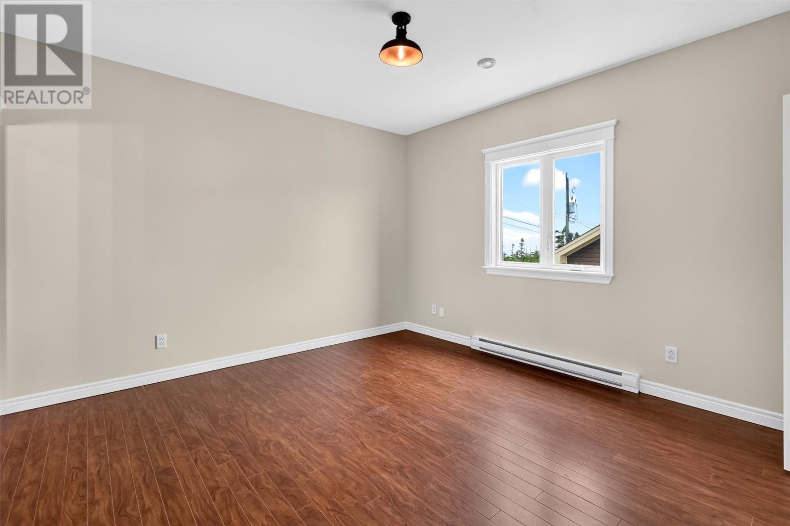 44 Seascape Drive, Paradise — photo 13
