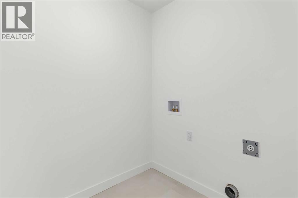 177 Copperhead Road Se, Calgary, Alberta  T2Z 5H7 - Photo 28 - A2346363