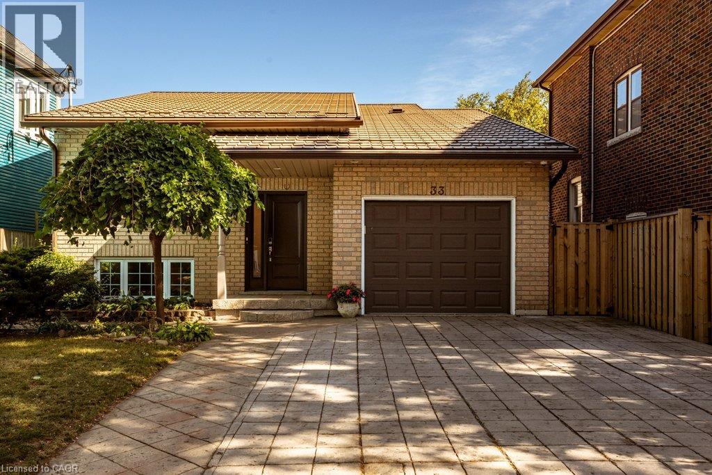 33 ALBERT Street, Hamilton, Ontario