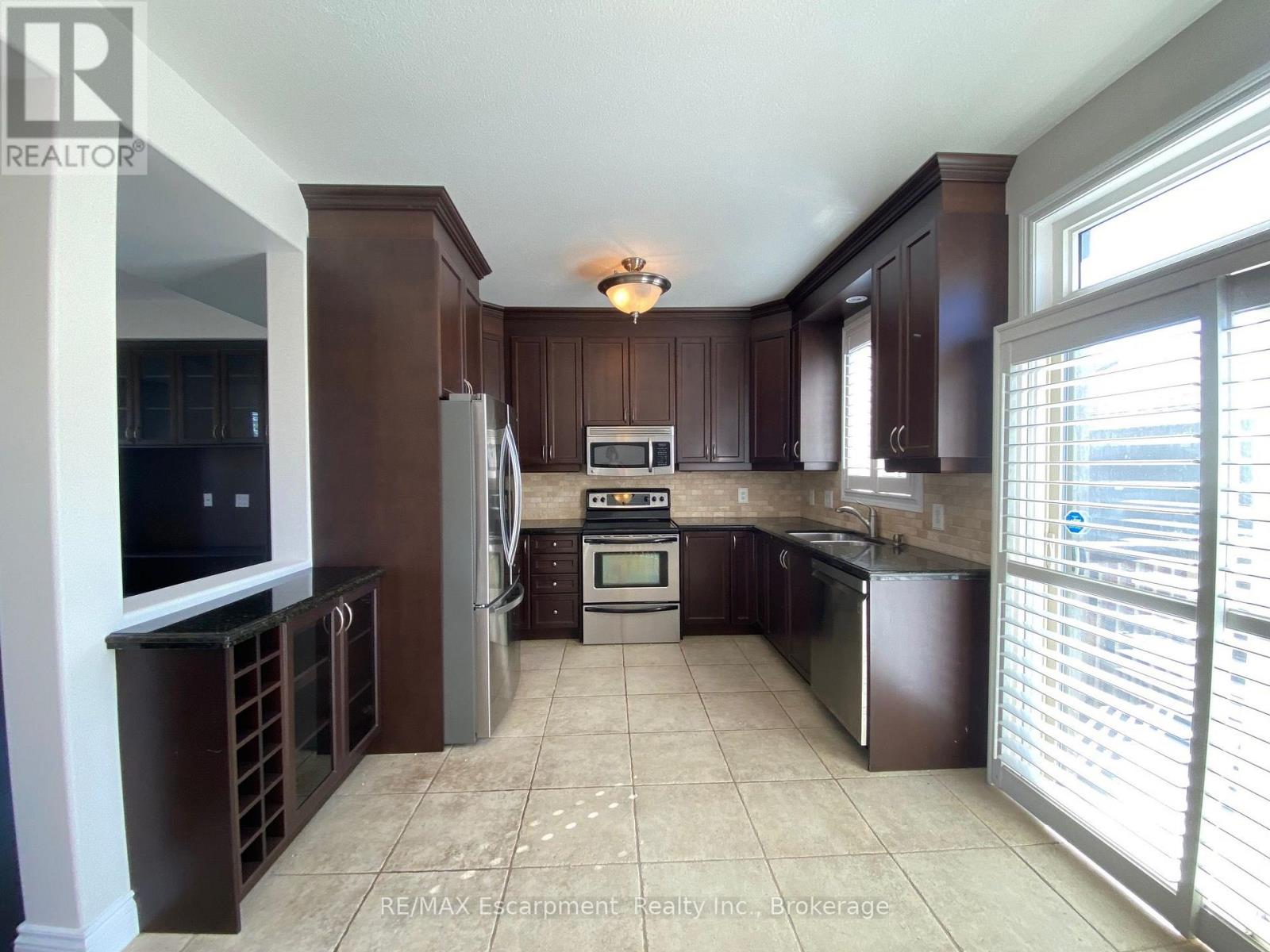 2430 Second Street, Burlington, Ontario  L7R 3K1 - Photo 5 - W13822958
