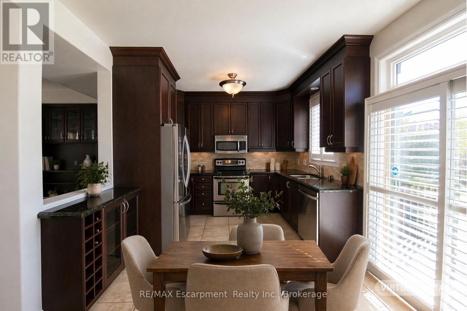 2430 Second Street, Burlington, Ontario  L7R 3K1 - Photo 6 - W13822958