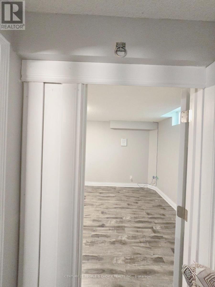 B - 620 Settlersfield Court, Waterloo, Ontario  N2T 2K7 - Photo 32 - X13741966