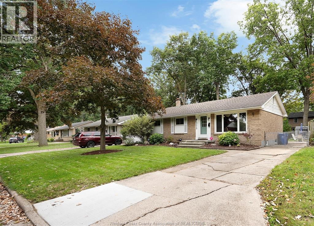 3415 RANDOLPH, Windsor, Ontario