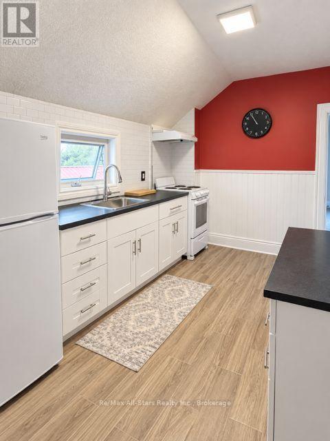 A - 9 Francis Street W, Kawartha Lakes, Ontario  K0M 1N0 - Photo 2 - X13822770