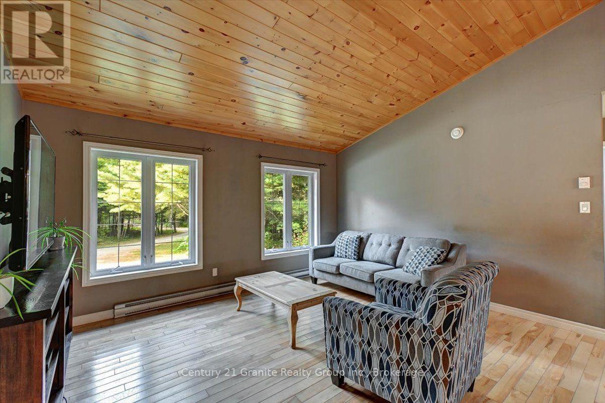 649 Madawaska Road, Hastings Highlands, Ontario  K0L 2S0 - Photo 15 - X13822812