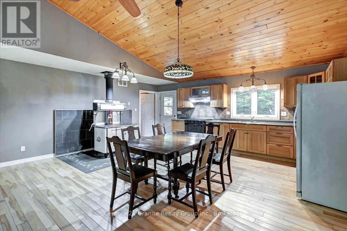 649 Madawaska Road, Hastings Highlands, Ontario  K0L 2S0 - Photo 6 - X13822812
