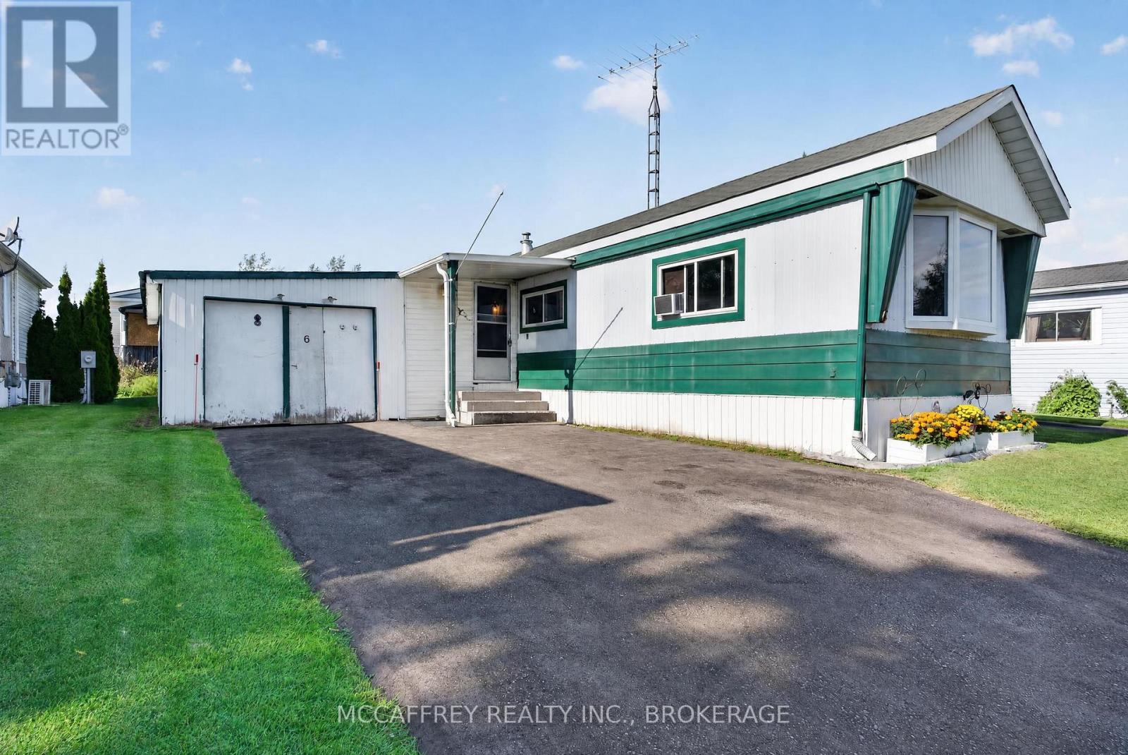 6 Cedar Street, Greater Napanee, Ontario K7R 3L1 - Photo 3 - X13822848