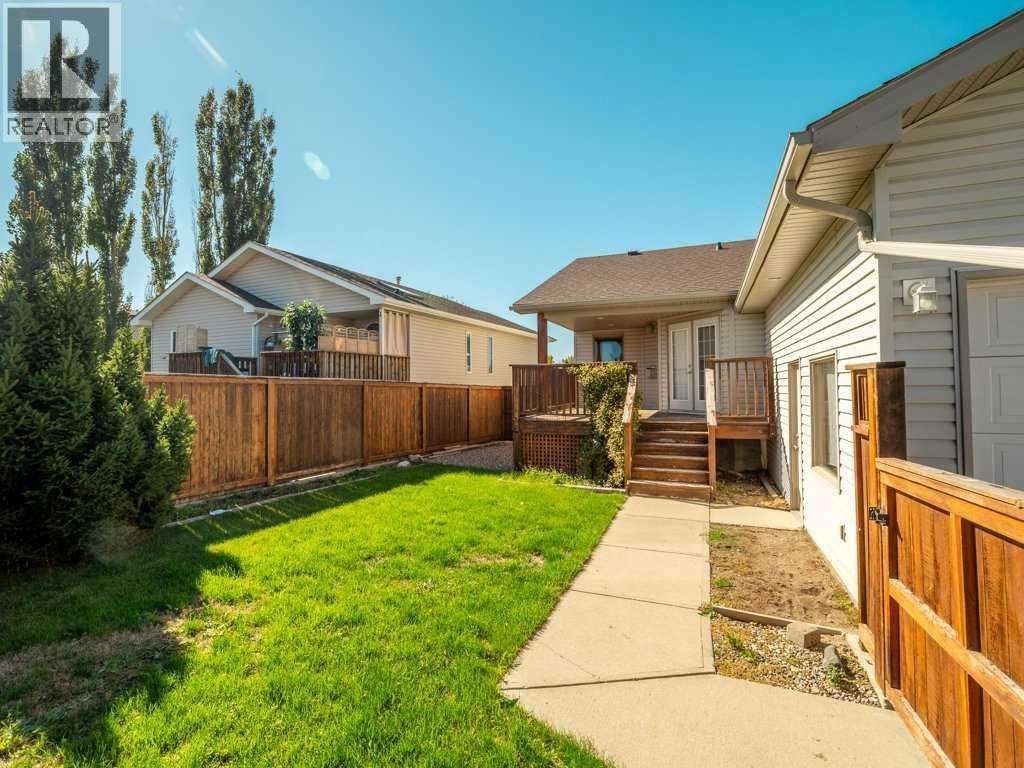 83 Rivergreen Road W