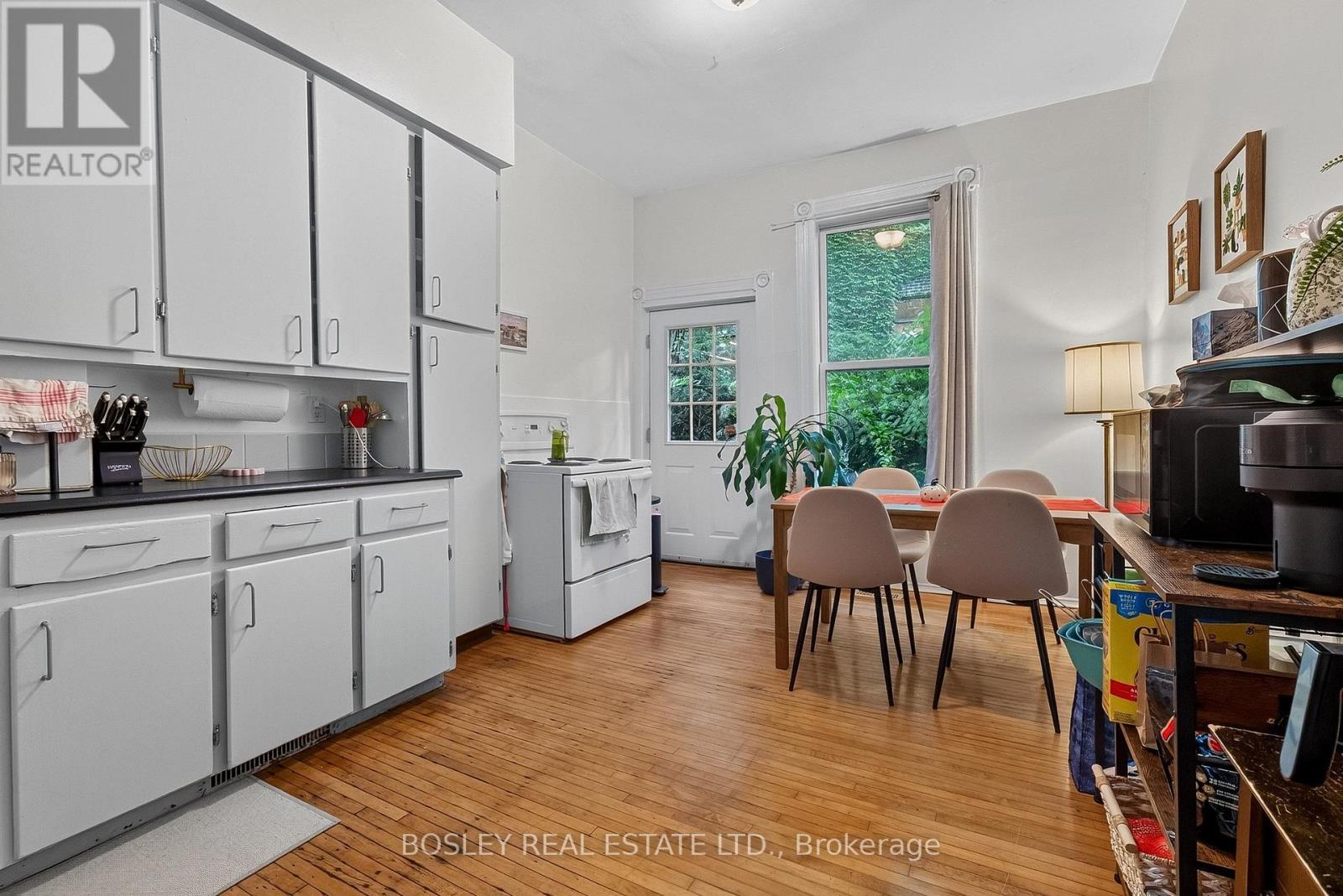Main Floor - 20 Draper Street, Toronto, Ontario  M5V 2M4 - Photo 12 - C13822640