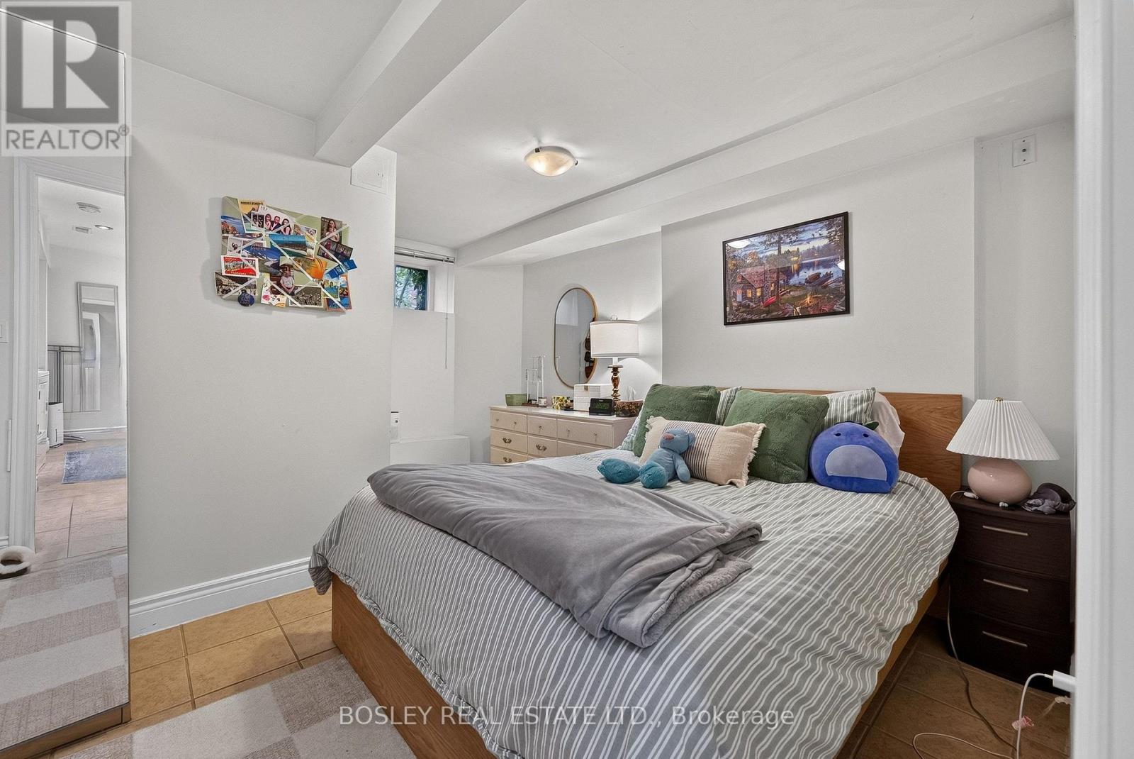 Main Floor - 20 Draper Street, Toronto, Ontario  M5V 2M4 - Photo 19 - C13822640
