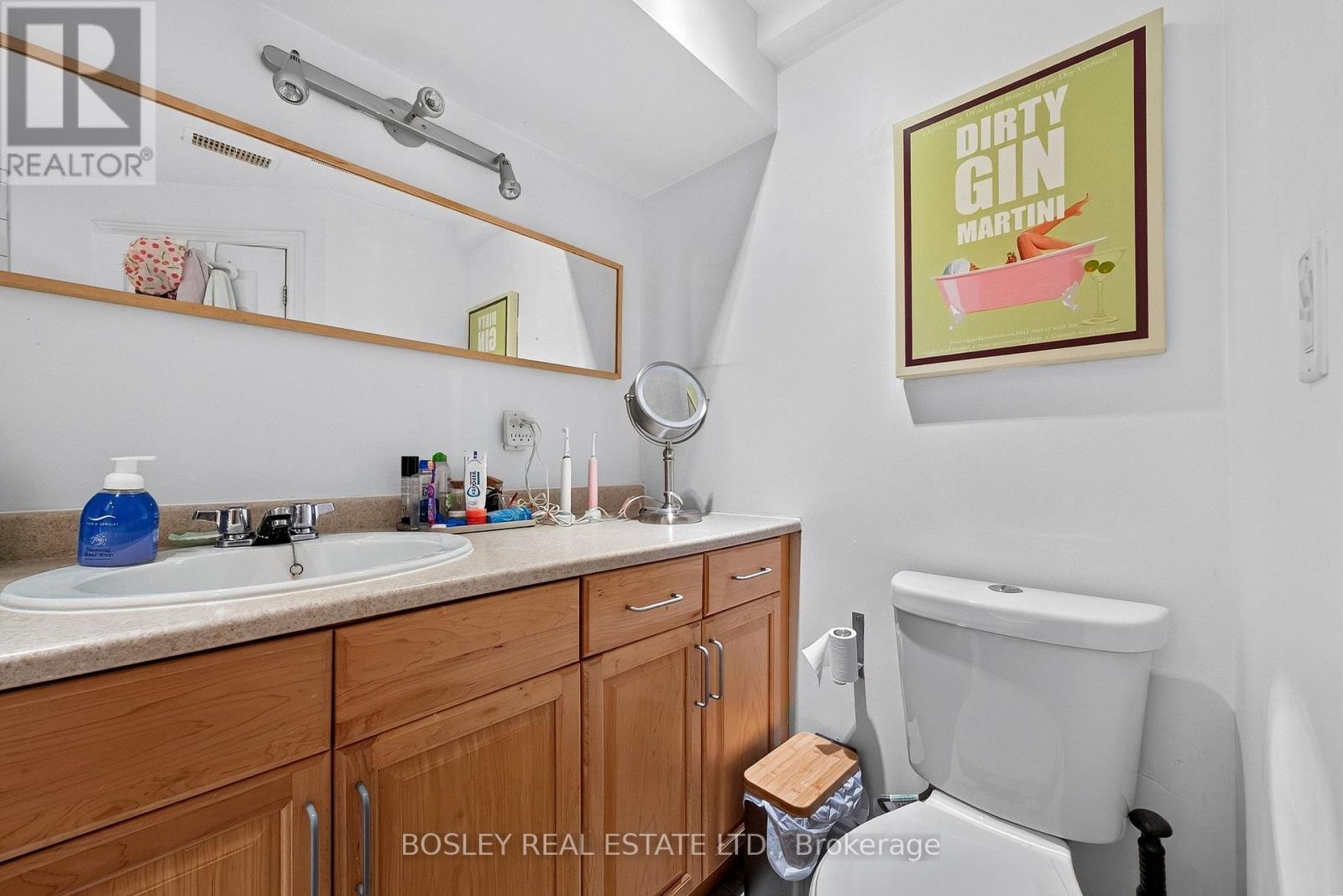 Main Floor - 20 Draper Street, Toronto, Ontario  M5V 2M4 - Photo 23 - C13822640