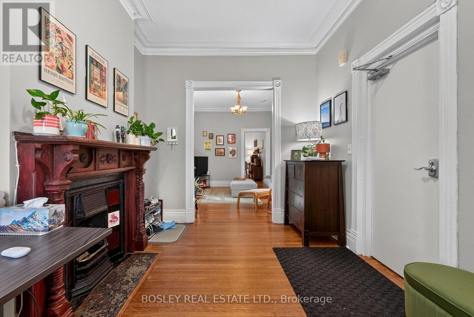 Main Floor - 20 Draper Street, Toronto, Ontario  M5V 2M4 - Photo 5 - C13822640