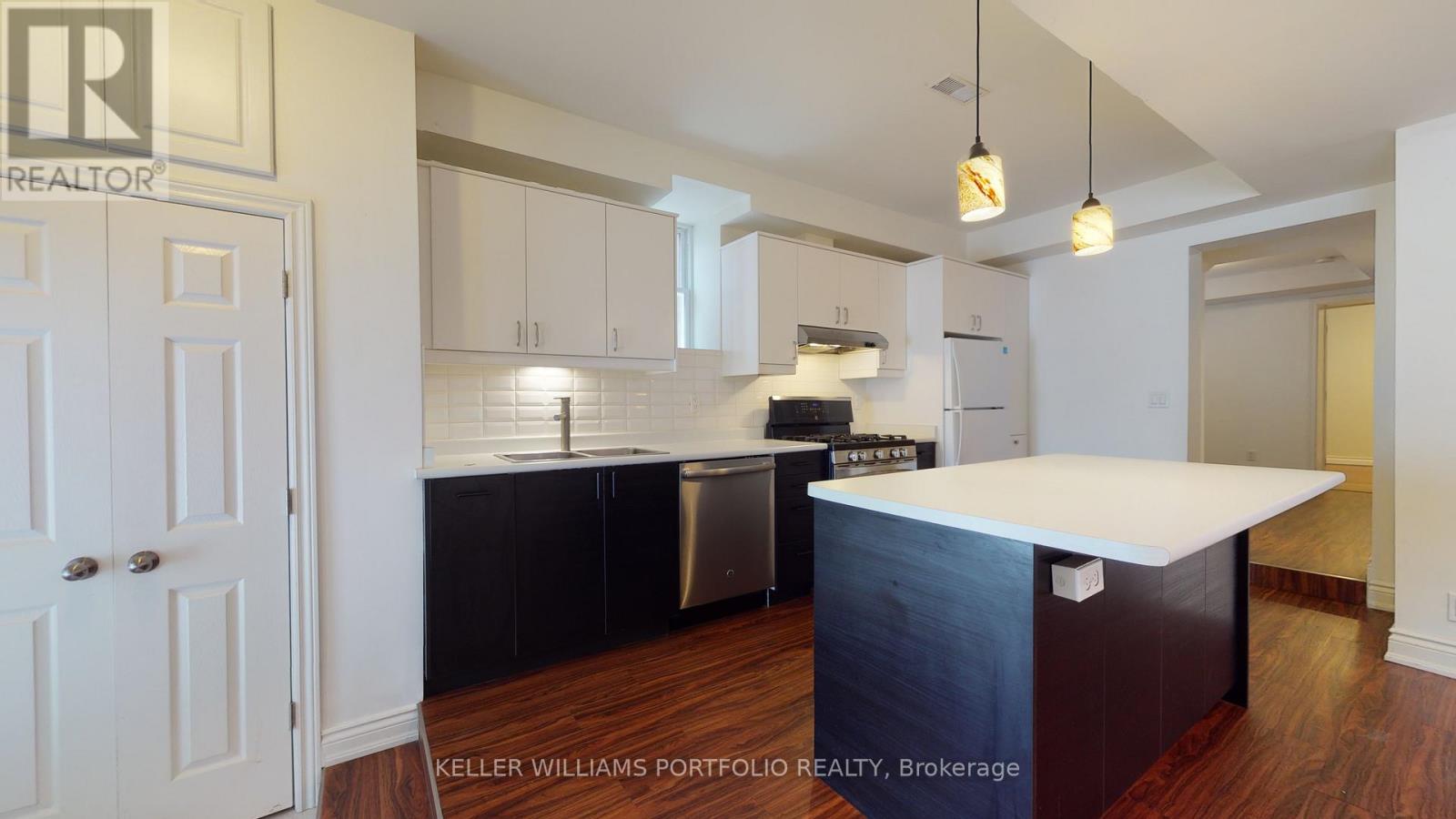 5 - 546 Eglinton Avenue E, Toronto, Ontario  M4P 1N9 - Photo 10 - C13822650