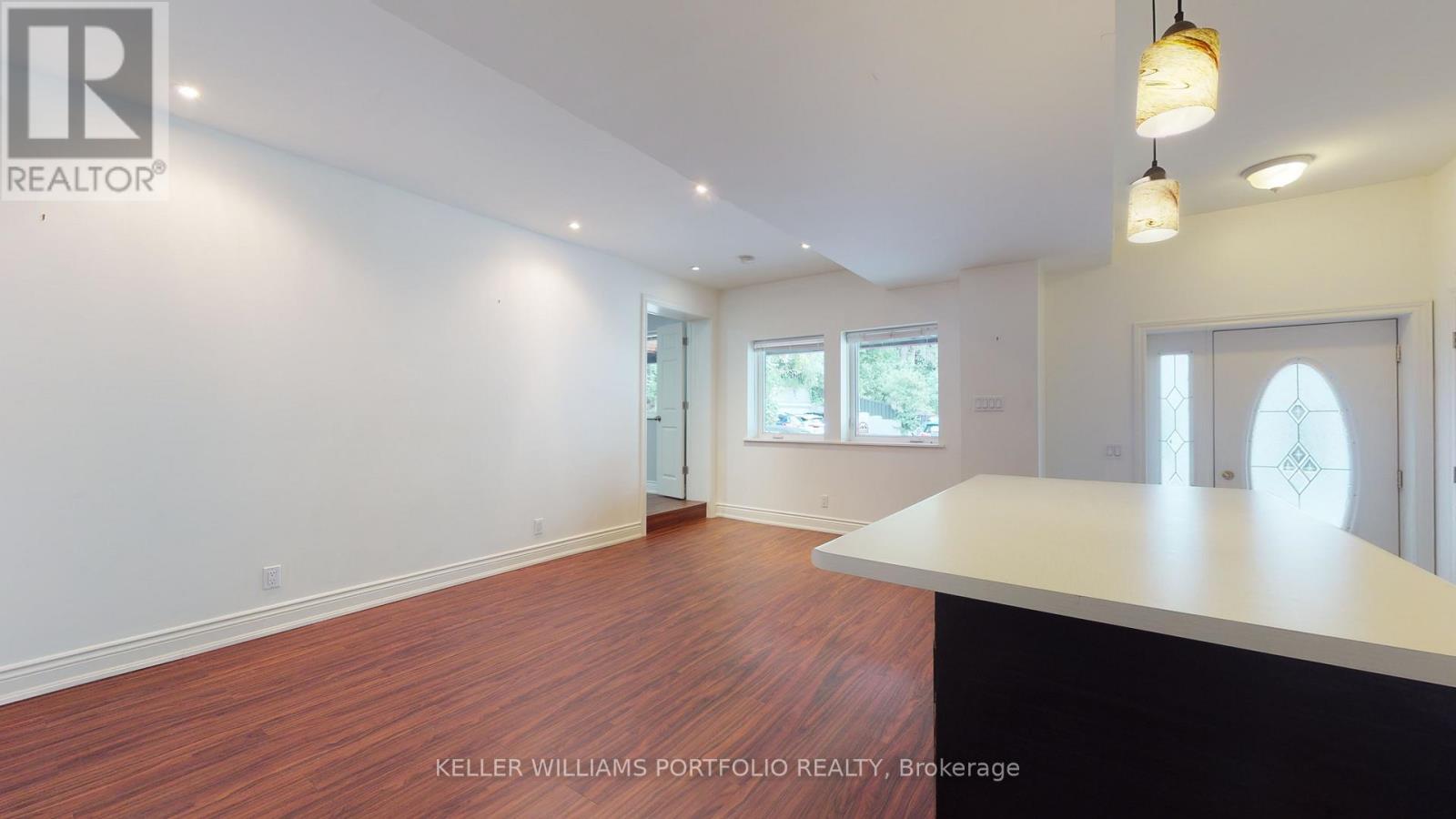 5 - 546 Eglinton Avenue E, Toronto, Ontario  M4P 1N9 - Photo 15 - C13822650